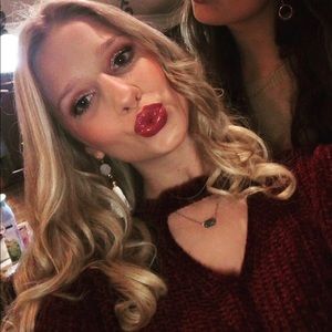 Meet your Posher, Summer